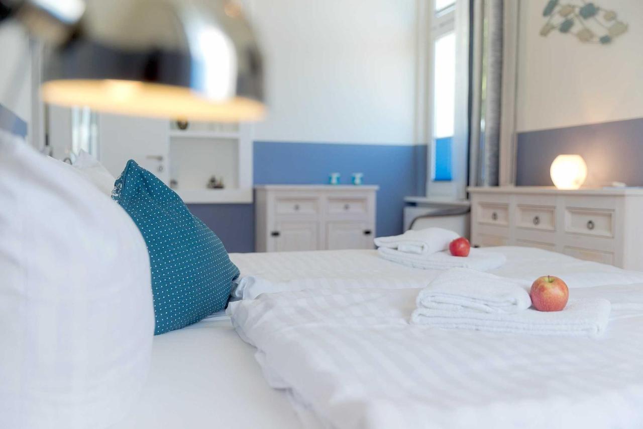 Zum Weissen Rossl Apartment เฮริงสดอร์ฟ ภายนอก รูปภาพ