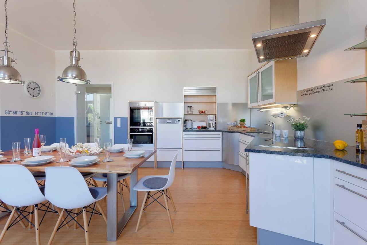 Zum Weissen Rossl Apartment เฮริงสดอร์ฟ ภายนอก รูปภาพ