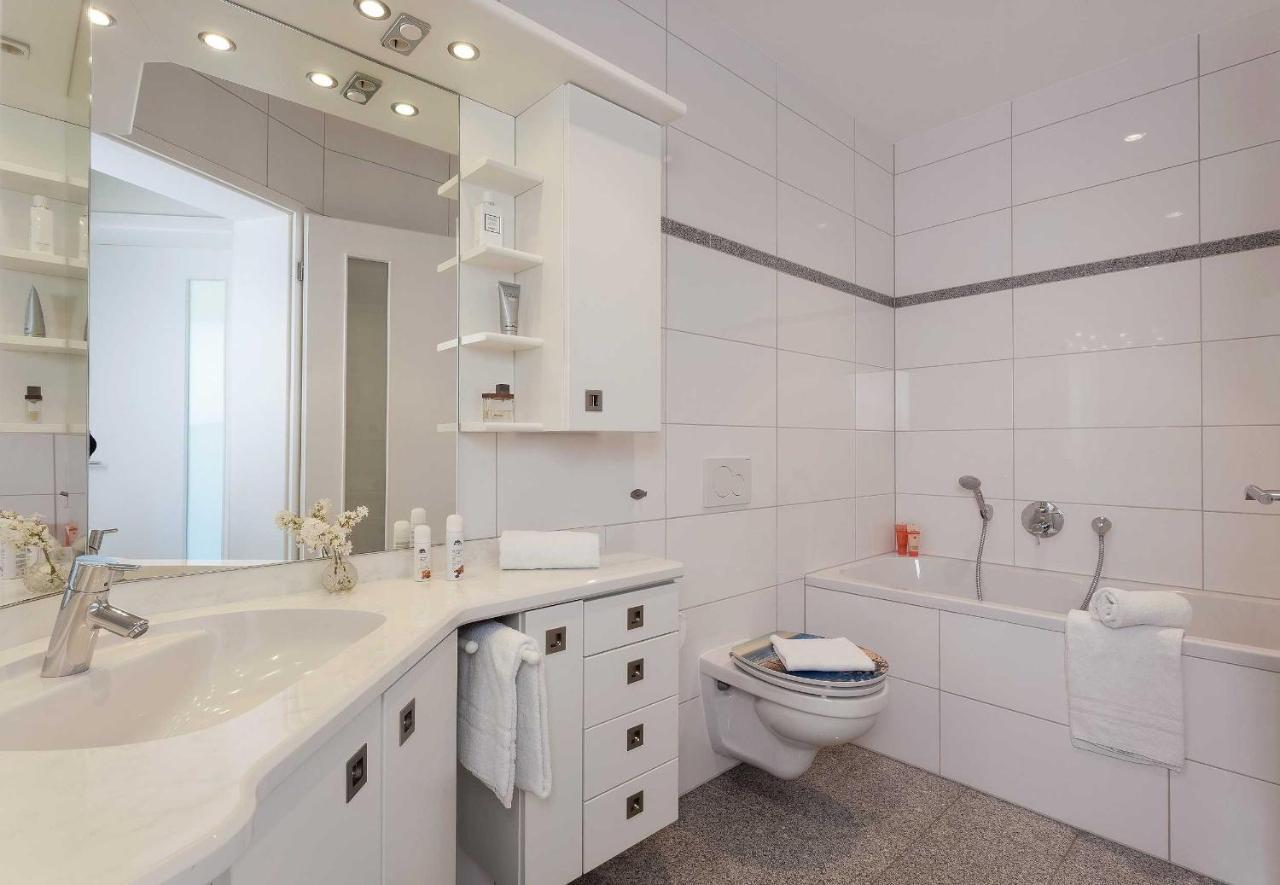 Zum Weissen Rossl Apartment เฮริงสดอร์ฟ ภายนอก รูปภาพ